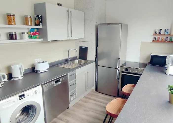 Schoene Mit Balkon/parkplatz/aufzug * Hagen (Arnsberg)